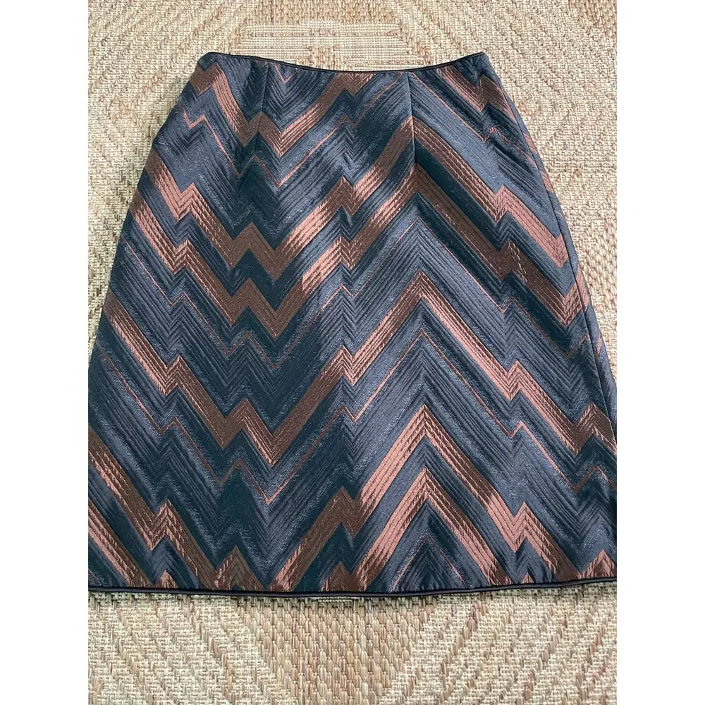 Akris Punto Bronze Black knee length chevron Skirt - Picture 3 of 8